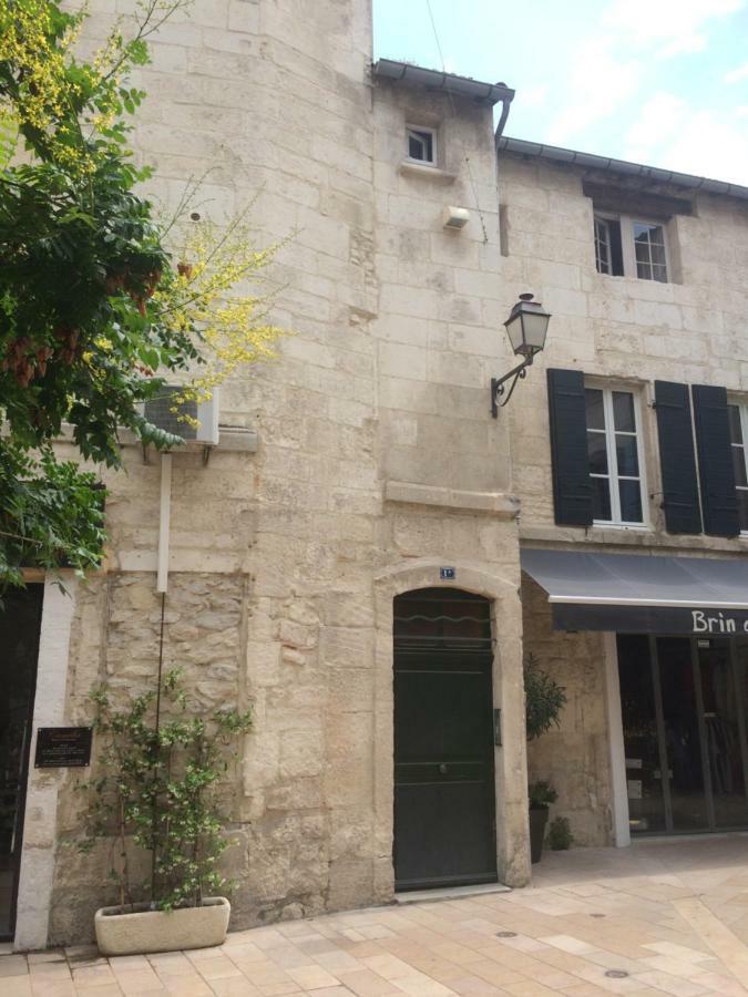 Nostradamus Saint-Rémy-de-Provence Exterior photo